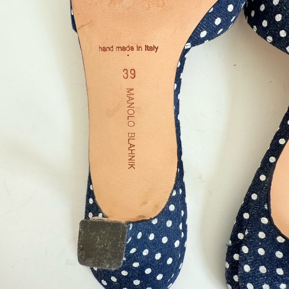 Manolo Blahnik Navy Polka Dot Denim Mule Kitten Heel Slide sandals EU 39 - Picture 9 of 10